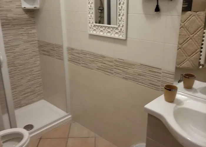 Alojamento de Acomodação e Pequeno-almoço Rita 3*